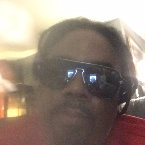 Meet your Posher, Maurice - Picture 1 of 1